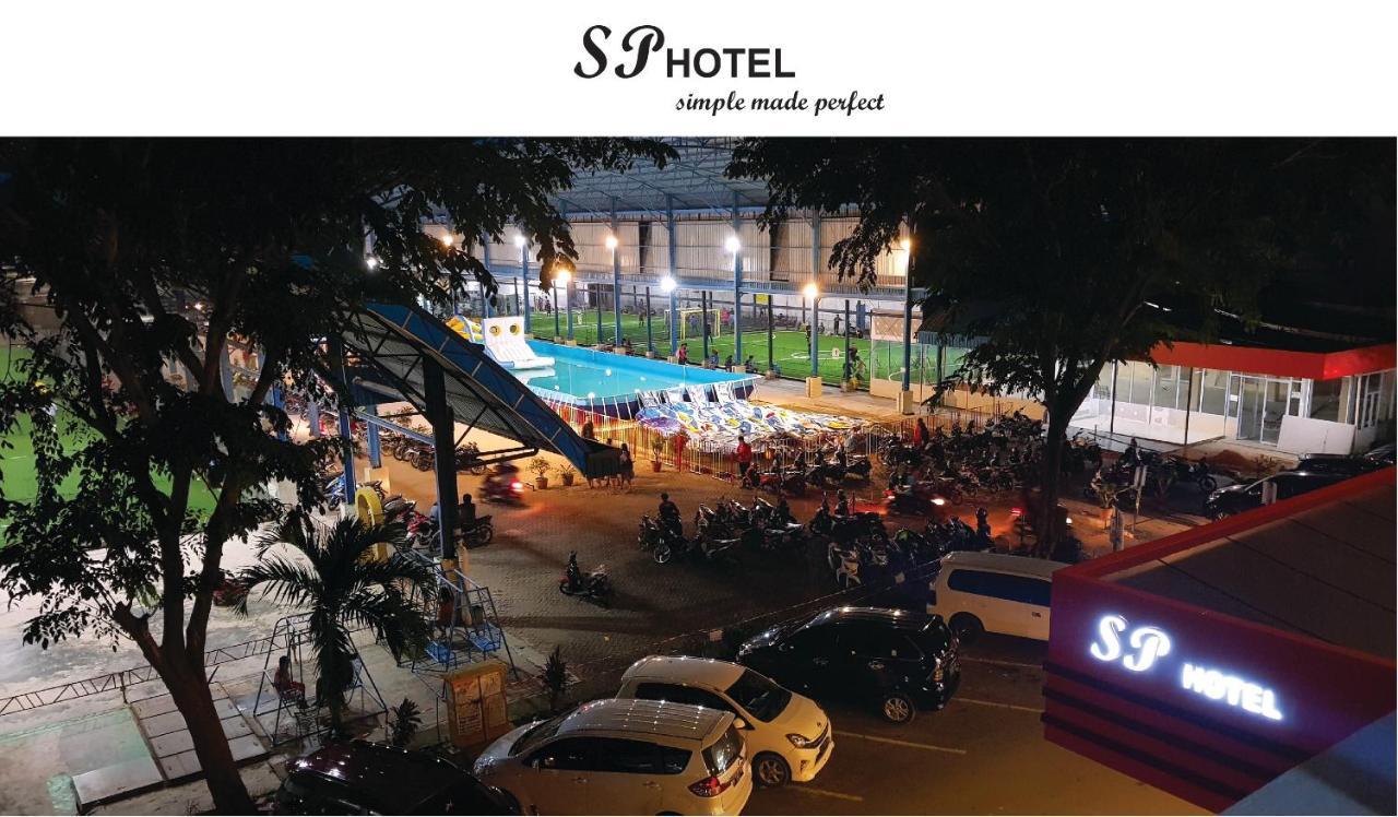 Sp Hotel Batu Aji Exterior photo